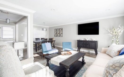 Spectacular Penthouse